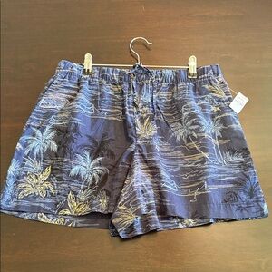 Hawaiian print linen shorts